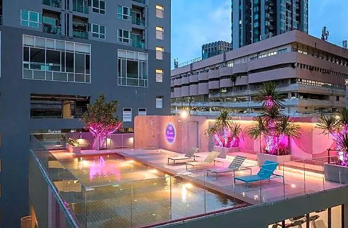 酒店 四分之一区·拉差贴威